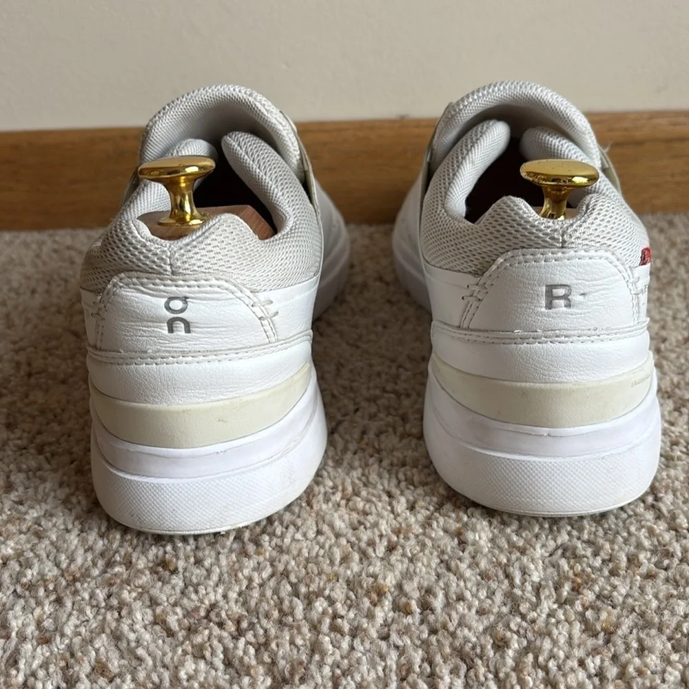 On Running Men’s The Roger Advantage White Sneakers Tennis Shoe Men’s US 8 Eu 41 - Picture 6 of 11